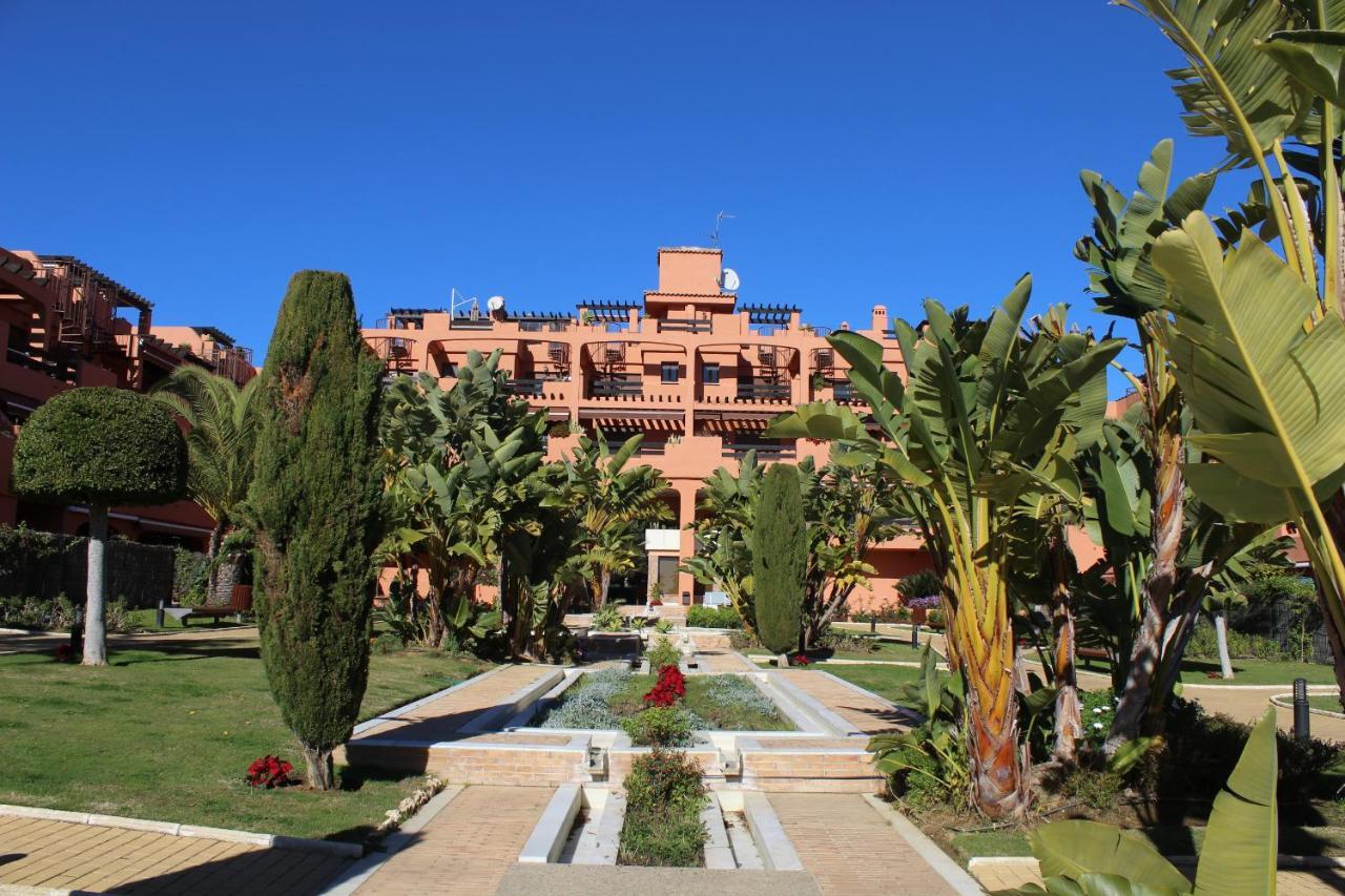 Playa Angel Apartment Estepona Exterior photo